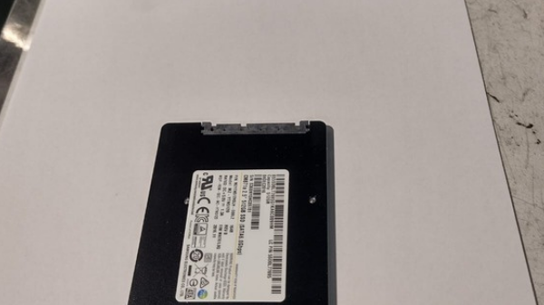 IT-Hardware und Datenträger für die sichere Weiterbehandlung